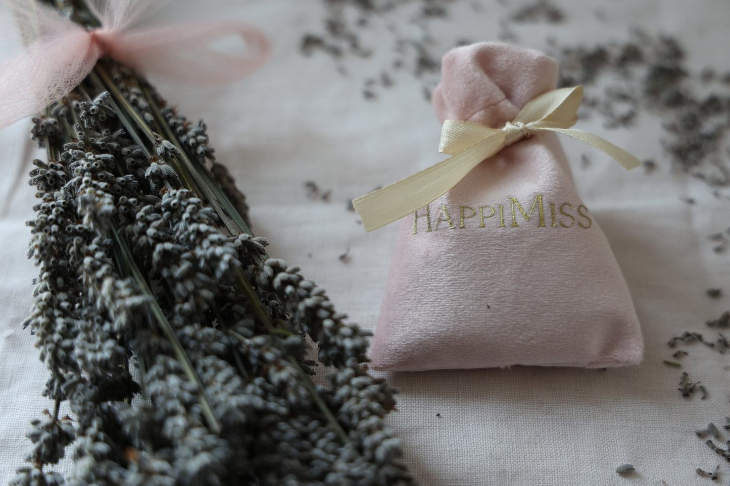 Lavender Sachet - a touch of Provence in a blush velvet bag